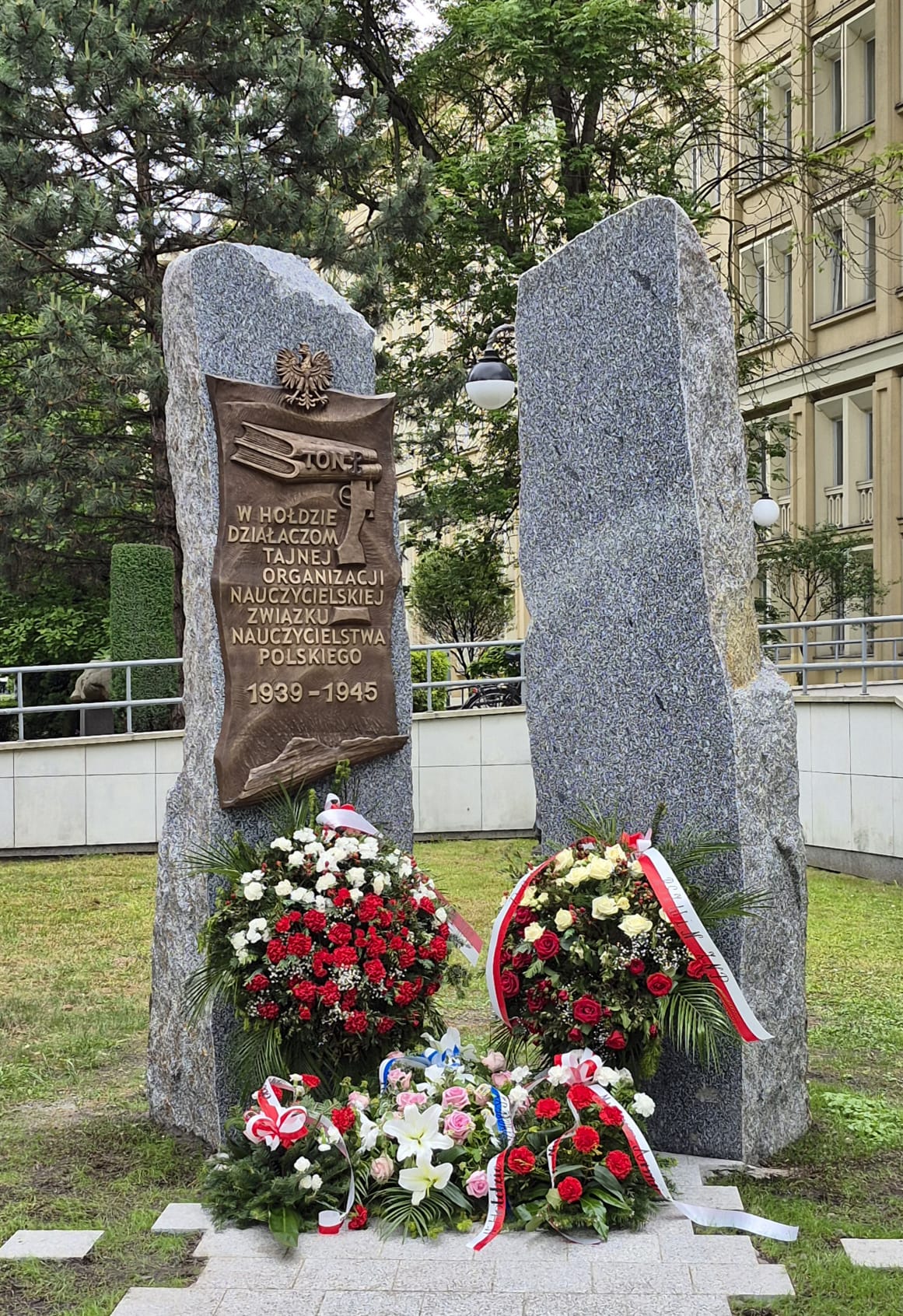 Dołącz Do Nas